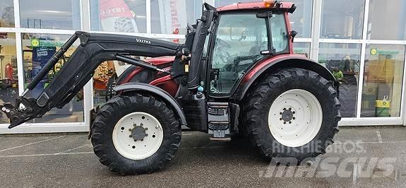 Valtra N174 Traktorer