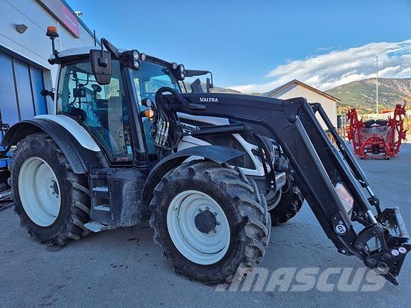 Valtra N175D. Traktorer