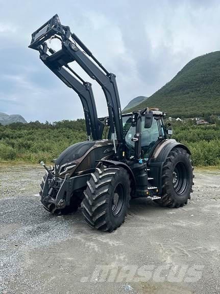 Valtra Q305 Traktorer