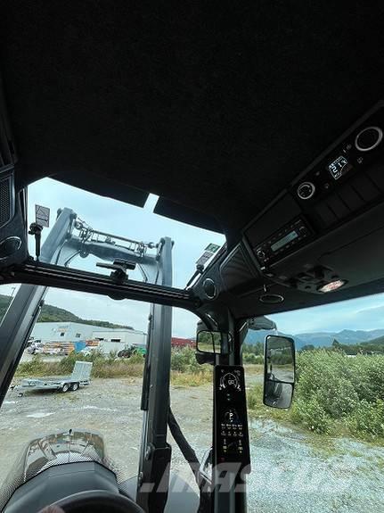 Valtra Q305 Traktorer