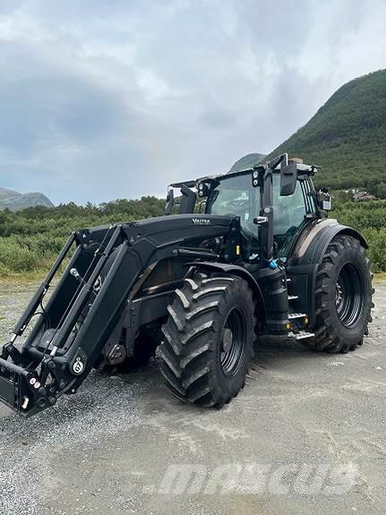 Valtra Q305 Traktorer
