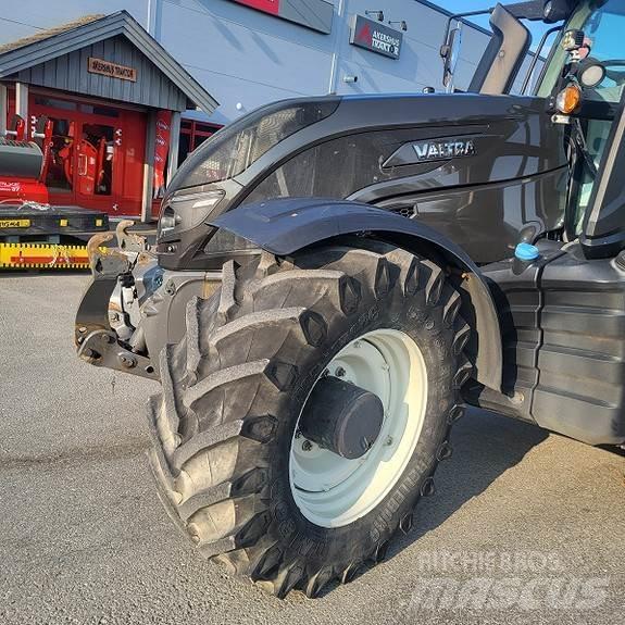 Valtra T 254 Traktorer