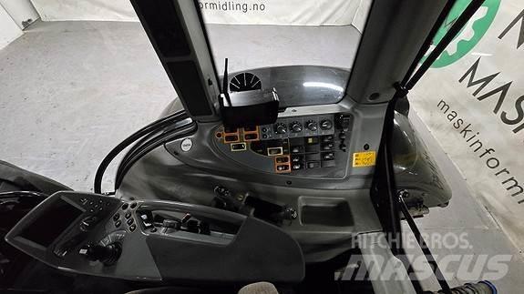 Valtra T182 Traktorer
