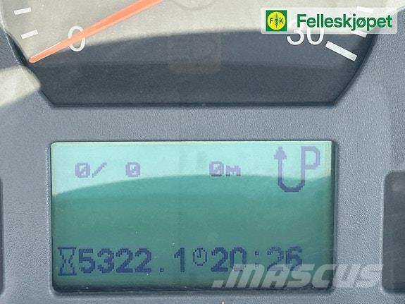 Valtra T190 Traktorer