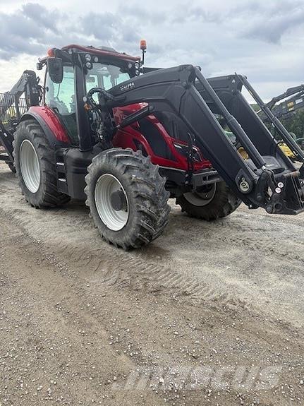 Valtra T254V Traktorer