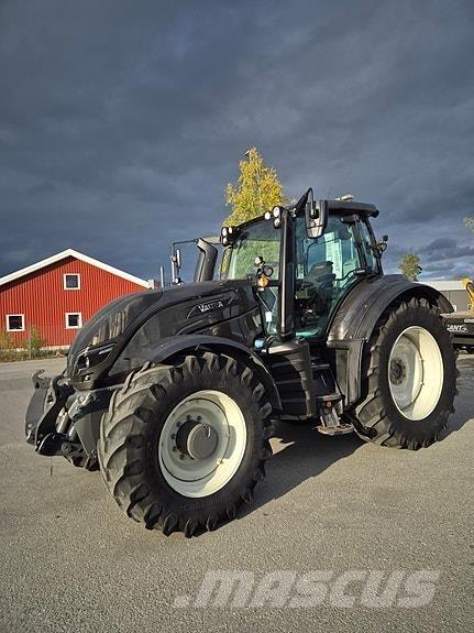 Valtra T254V Traktorer