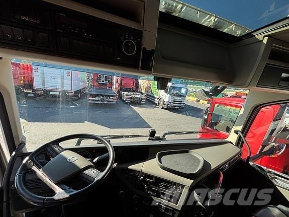 Volvo  Lastväxlare med kabellift