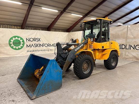 Volvo L30B Hjullastare