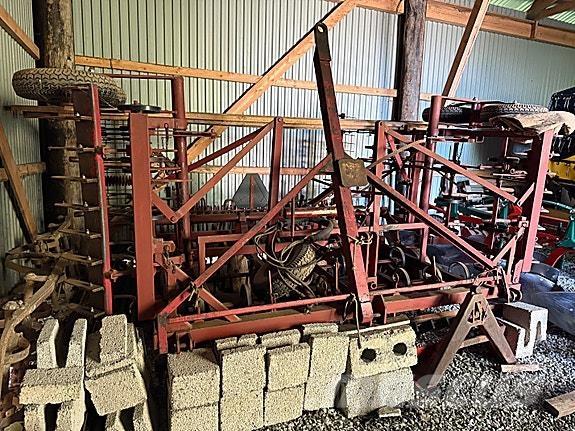   Övriga maskiner för jordbearbetning