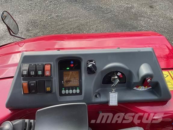 Yanmar C30R3-TV Midjestyrd dumper