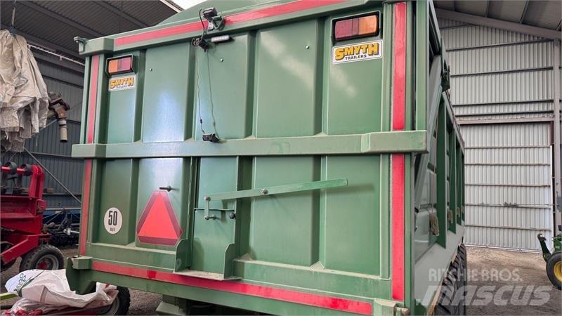 Smyth FM26 Tippvagnar