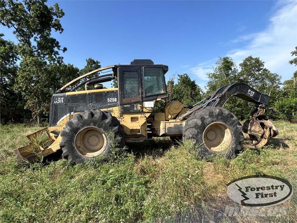 CAT 525B Lunnare