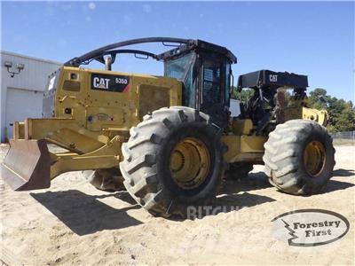 CAT 535D Lunnare