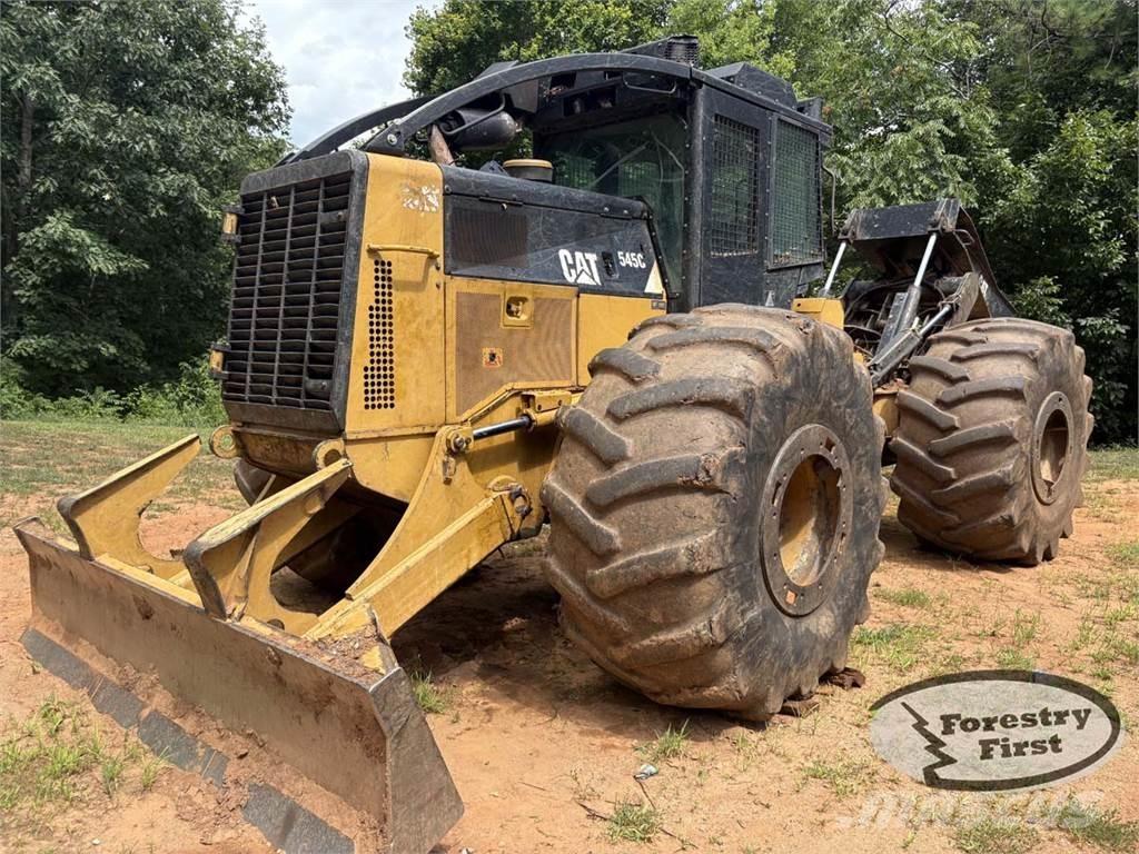 CAT 545C Lunnare