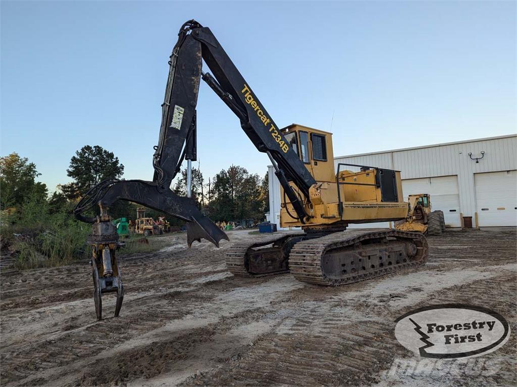 Tigercat T234B Terminal Lastare