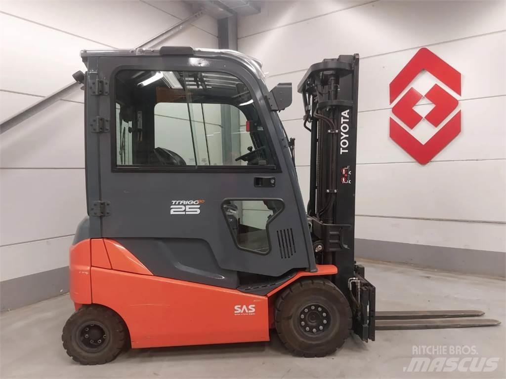 Toyota 8FBMKT25 Elmotviktstruckar