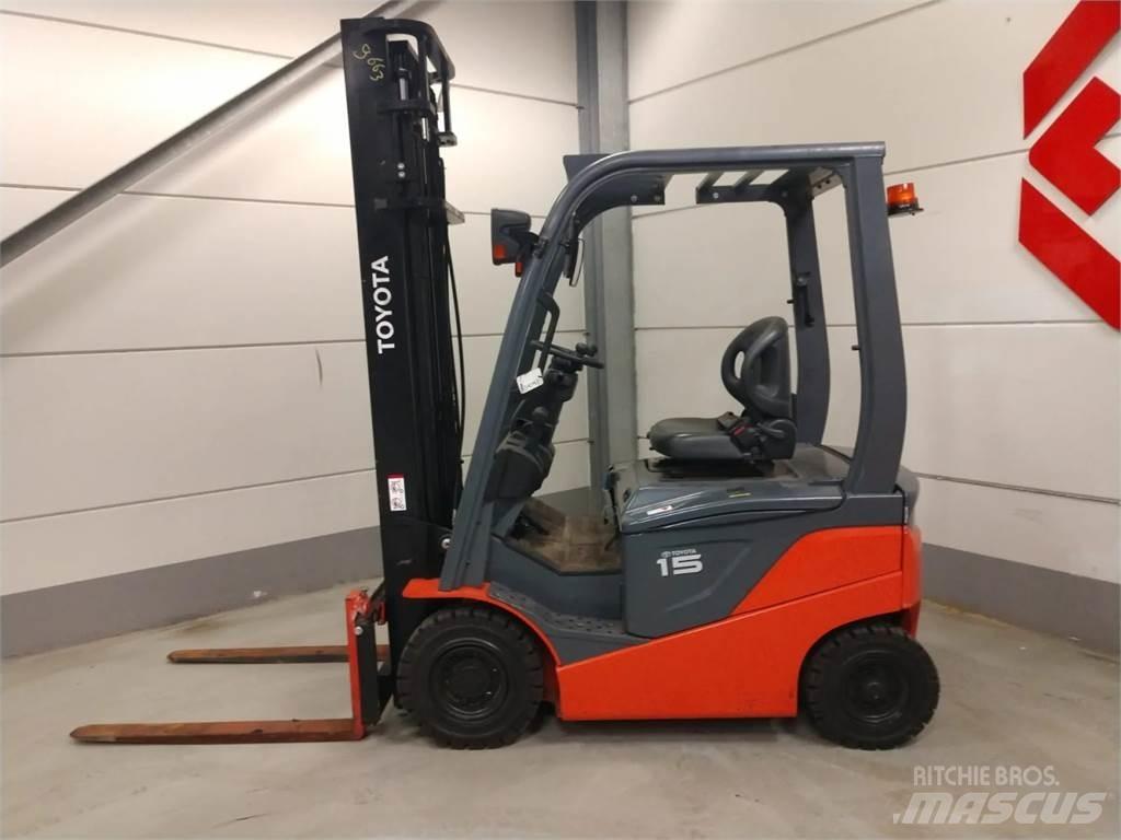 Toyota 8FBN15 Elmotviktstruckar
