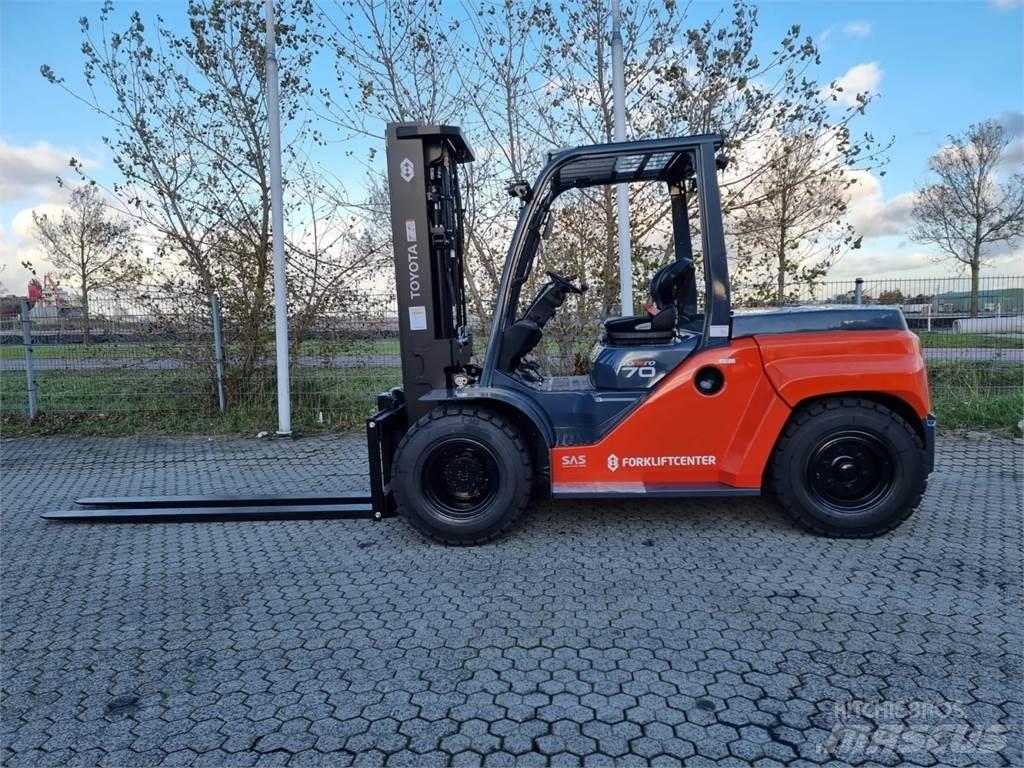 Toyota 8FD70F Dieselmotviktstruckar