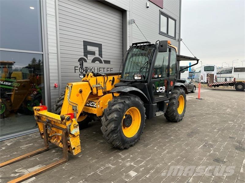 JCB 535-95 Teleskoplastare