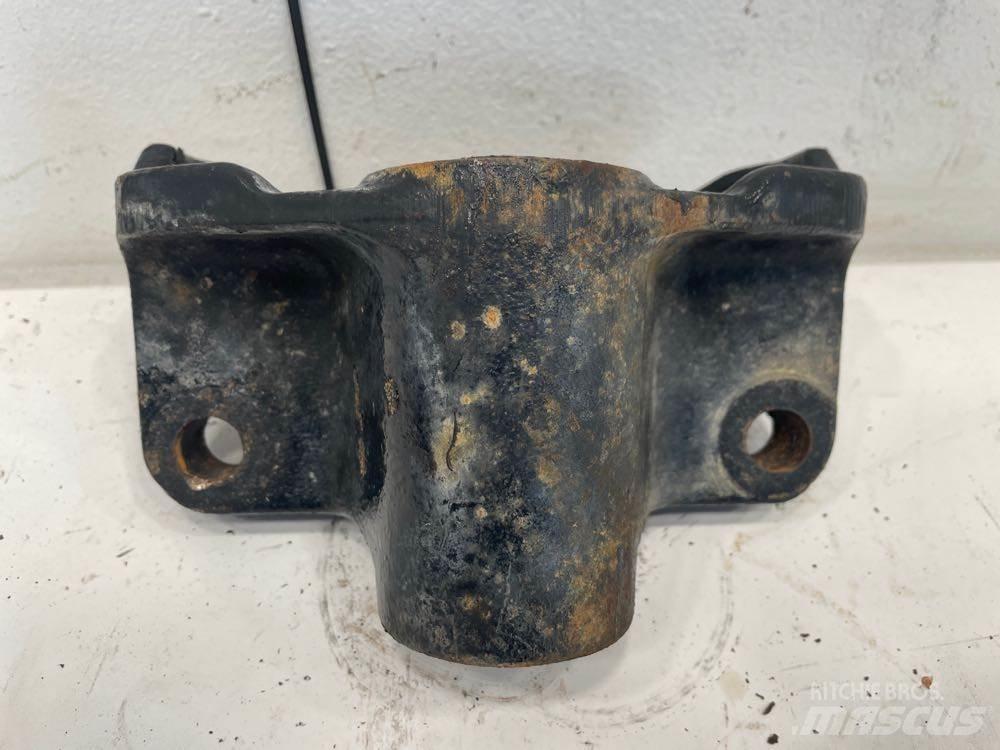 Ford F750 Chassi och upphängning