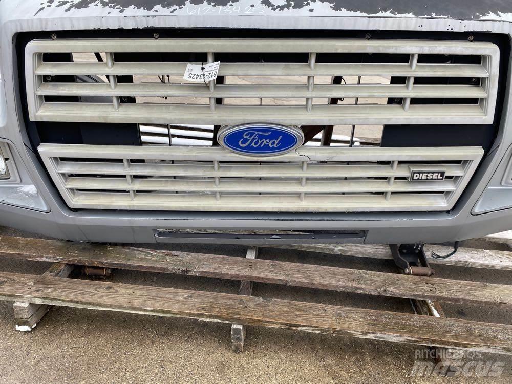 Ford F800 Hytter och interiör