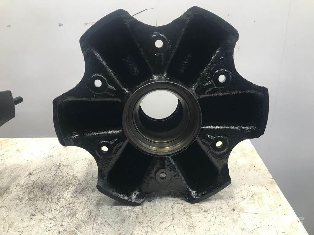  Gunite Däck, hjul och fälgar