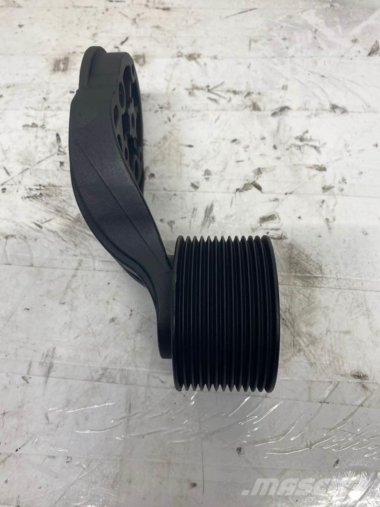 Mack MP8 Transport - Övriga