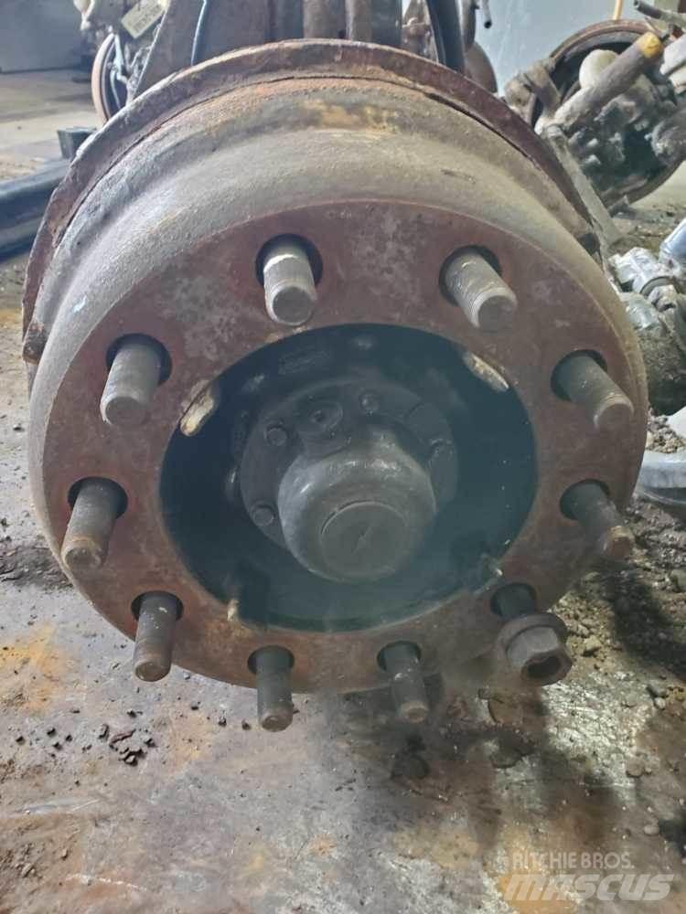 Meritor  Hjulaxlar