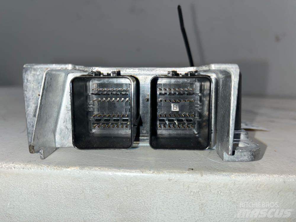 RAM 5500 Hytter och interiör