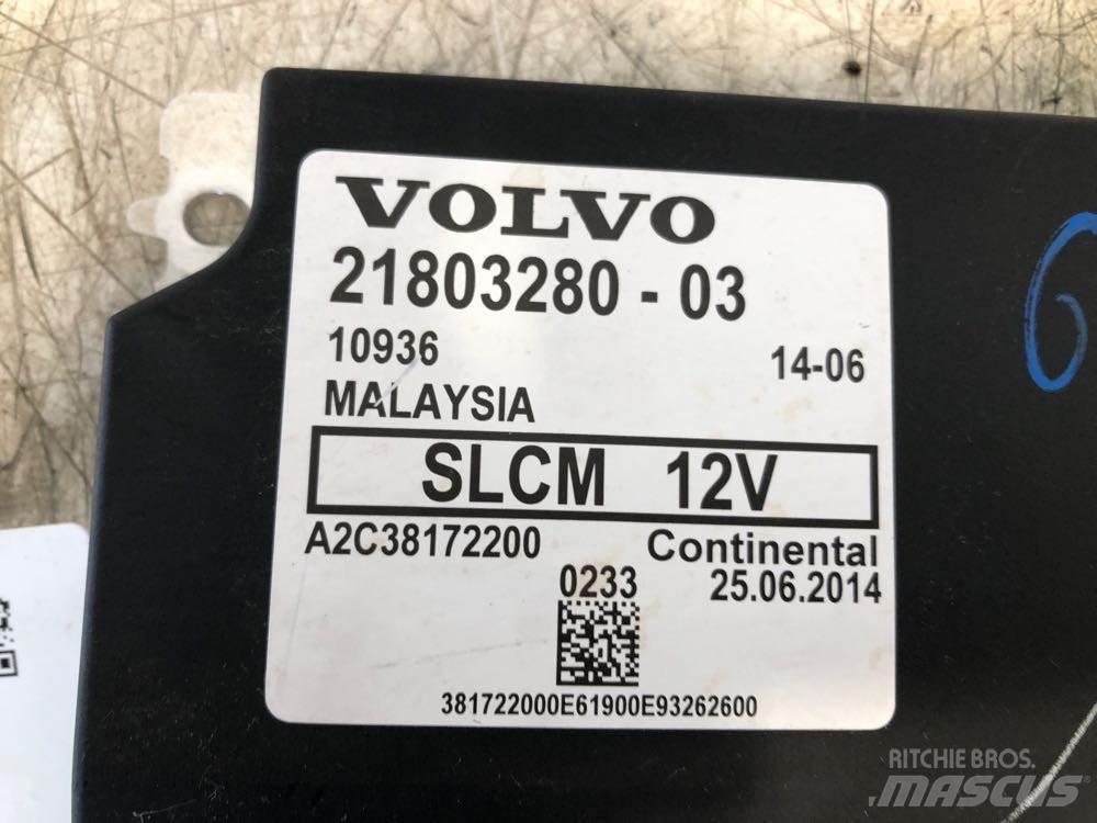 Volvo VNL Hytter och interiör