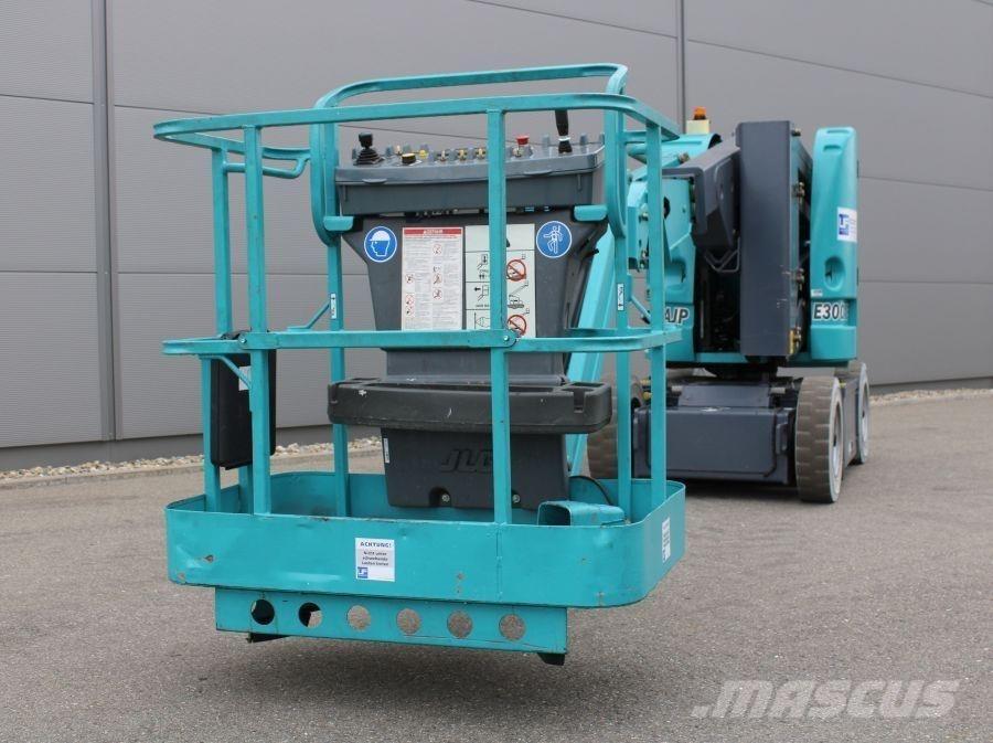 JLG E 300 AJP Bomliftar