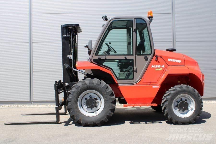 Manitou M 30-4 Terrängtruck