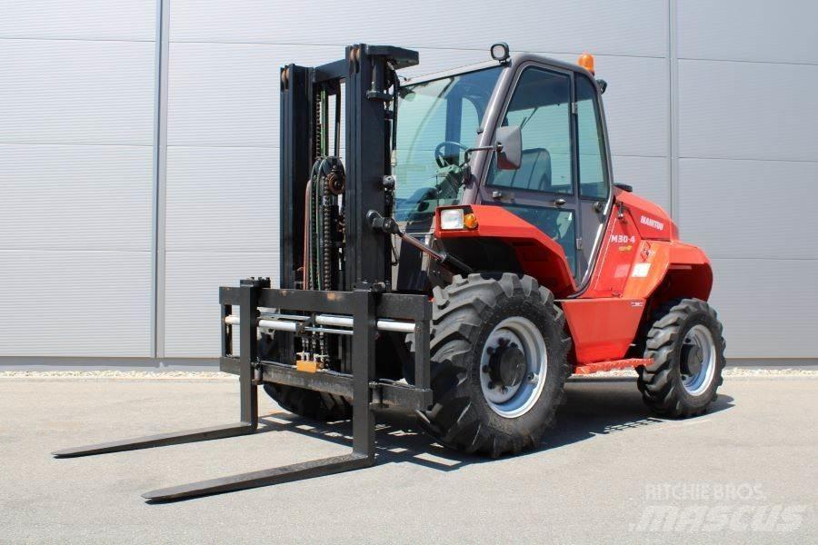 Manitou M 30-4 Terrängtruck