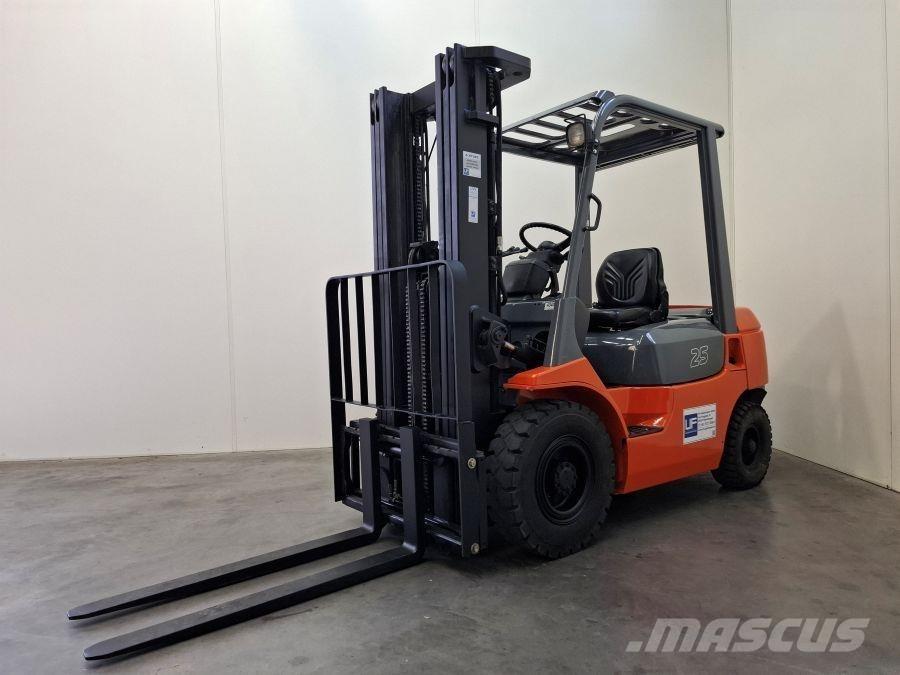 Toyota 62-7FDF25 Dieselmotviktstruckar