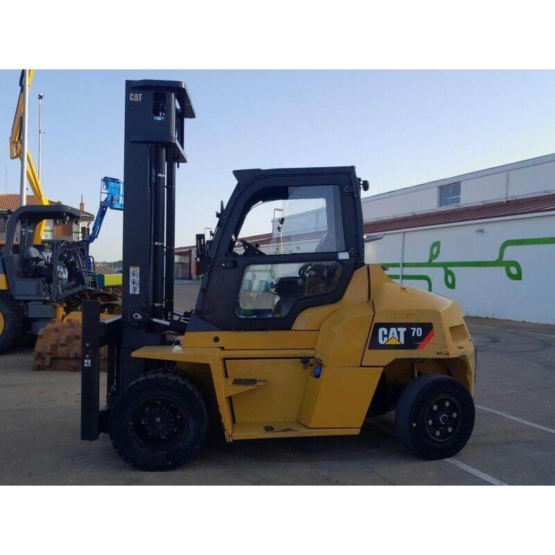 CAT DP70N1 Terrängtruck