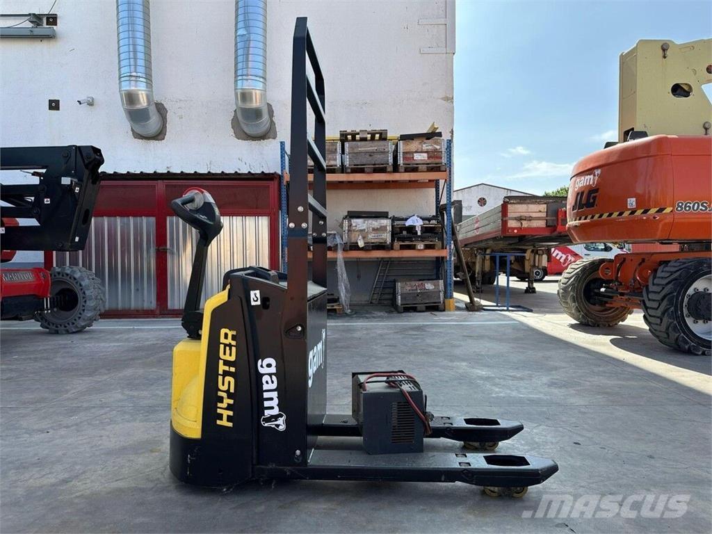 Hyster P2.0 Manuella pallstaplare