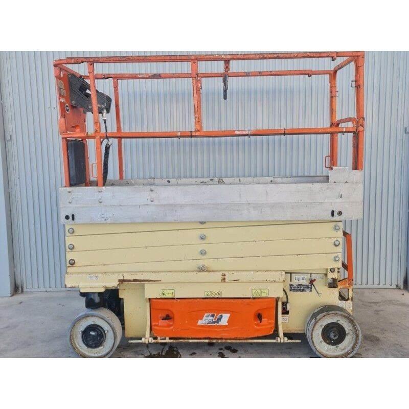 JLG 2630 ES Saxliftar