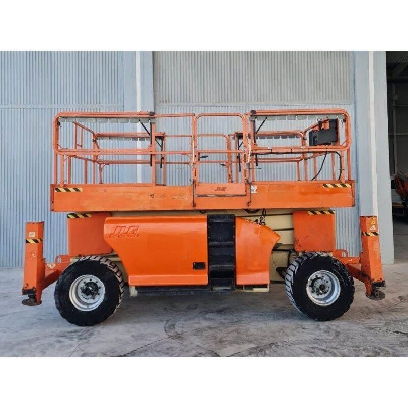 JLG 3394 RT Saxliftar