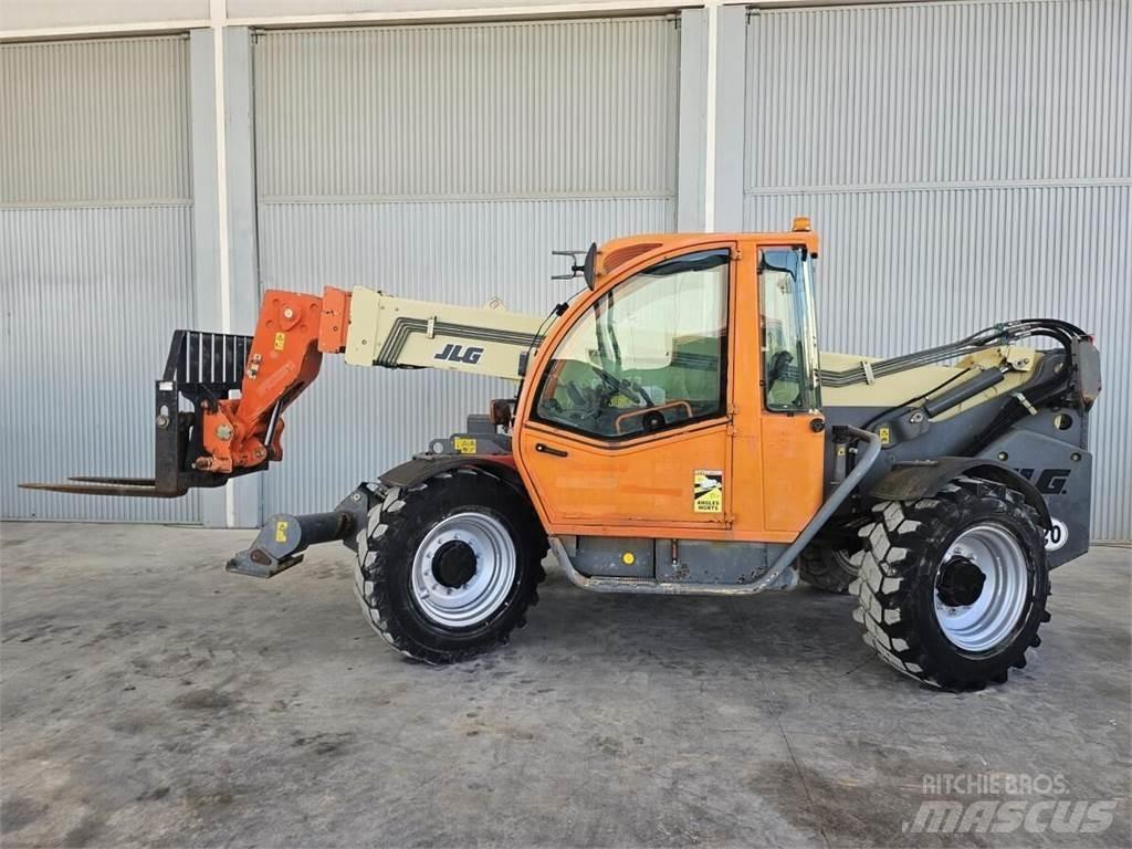JLG 3512 Teleskoplastare