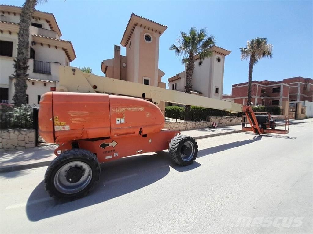 JLG 860SJ Teleskop bomliftar