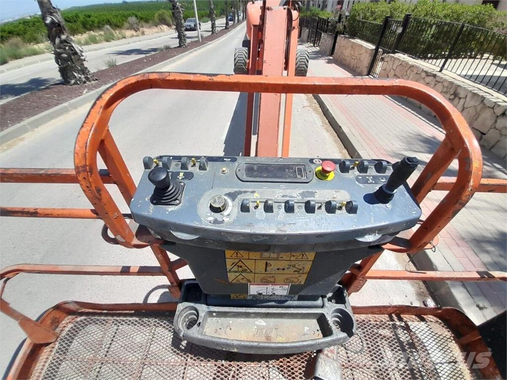 JLG 860SJ Teleskop bomliftar