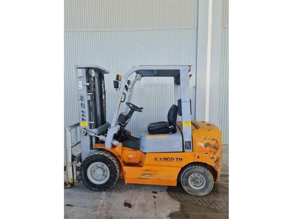 Kargo TH-25 Dieselmotviktstruckar