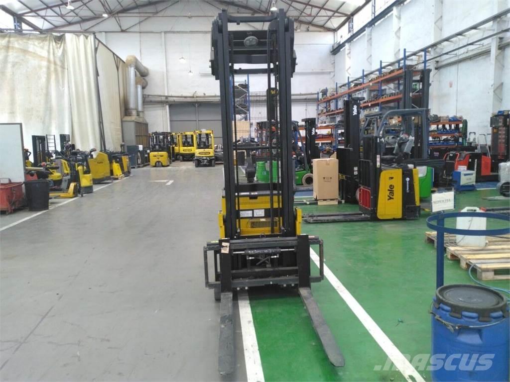 Yale MC12 Manuella pallstaplare