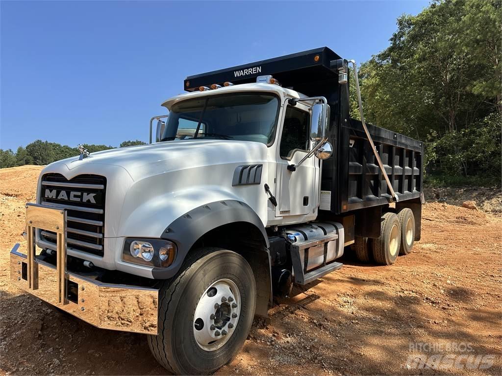 Mack GR64F Övriga bilar