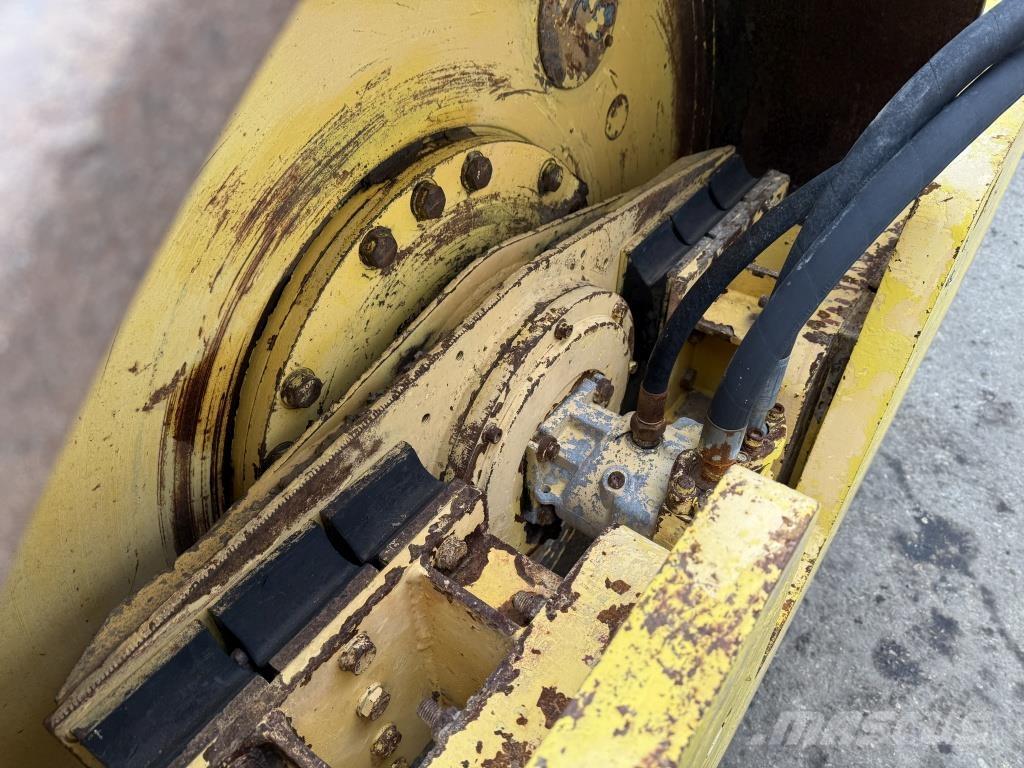 Bomag BW 217 PD-2 Envalsvältar