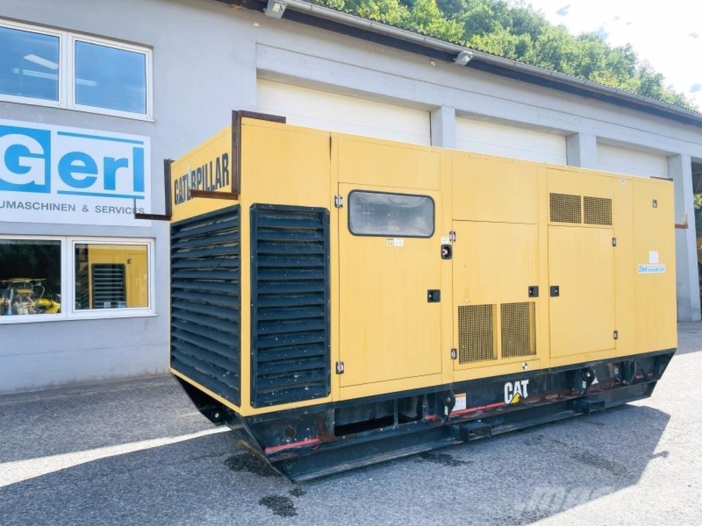 CAT 700 Dieselgeneratorer