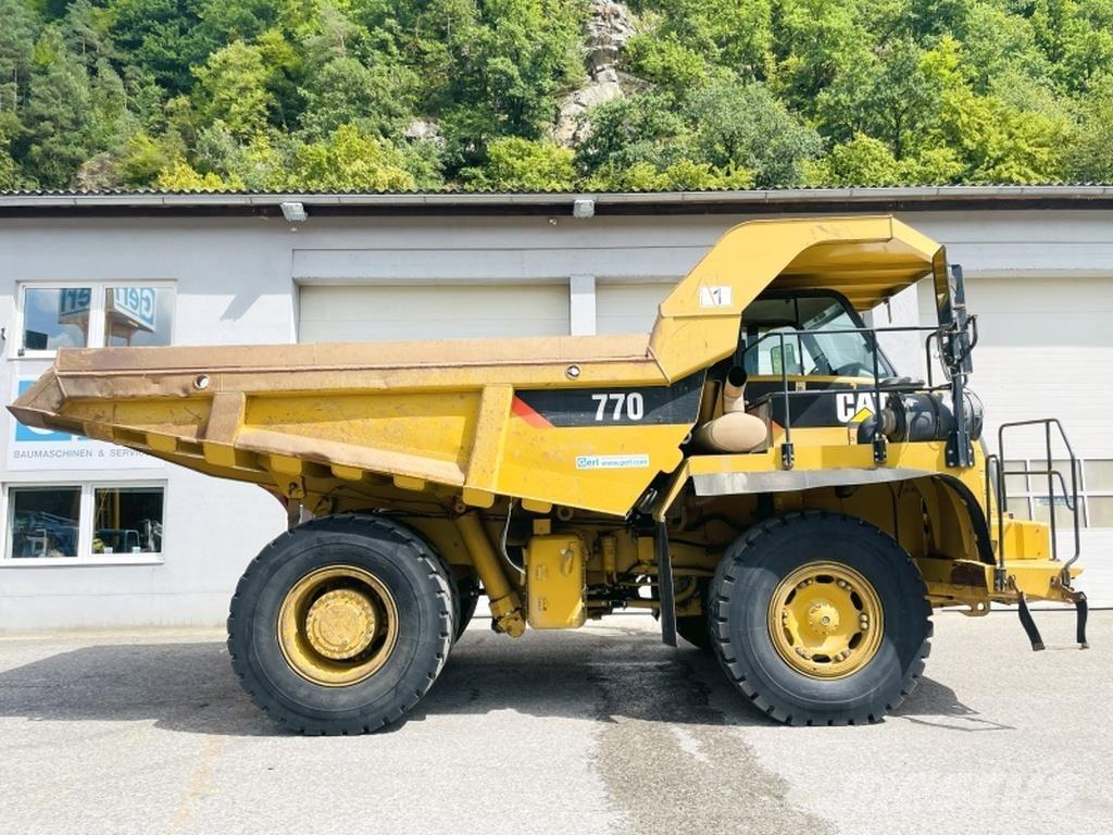 CAT 770 Midjestyrd dumper