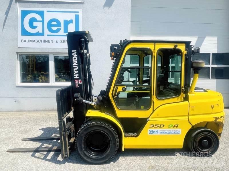 Hyundai 35D-9A Dieselmotviktstruckar