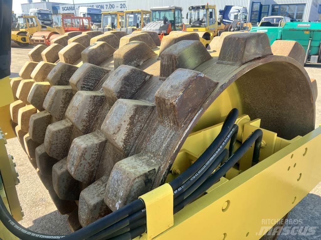 JCB Vibromax W 1402 PD Envalsvältar