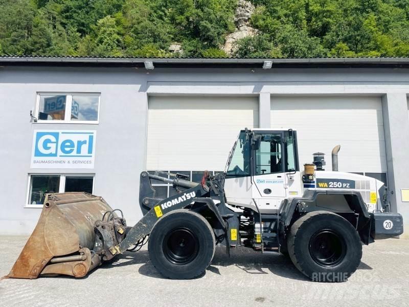 Komatsu WA250PZ-6 Hjullastare